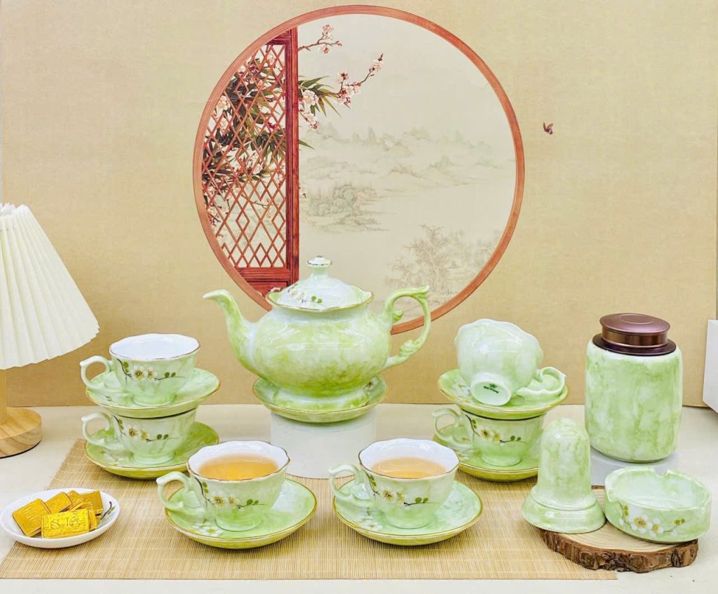 Bộ ấm chén vân đá xanh lá cây họa tiết hoa đào trắng